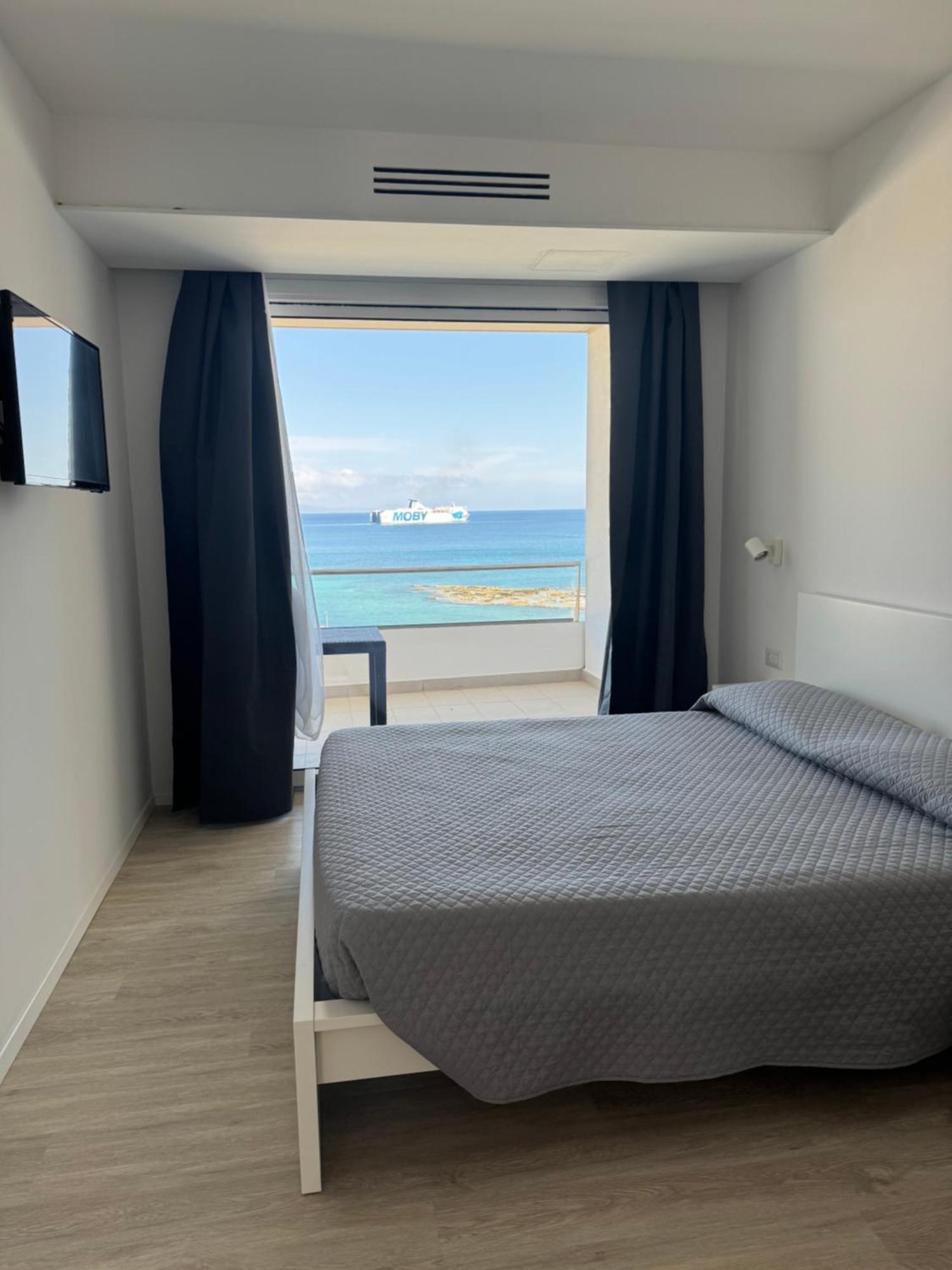 Appartamenti Lungomare Porto Torres Εξωτερικό φωτογραφία