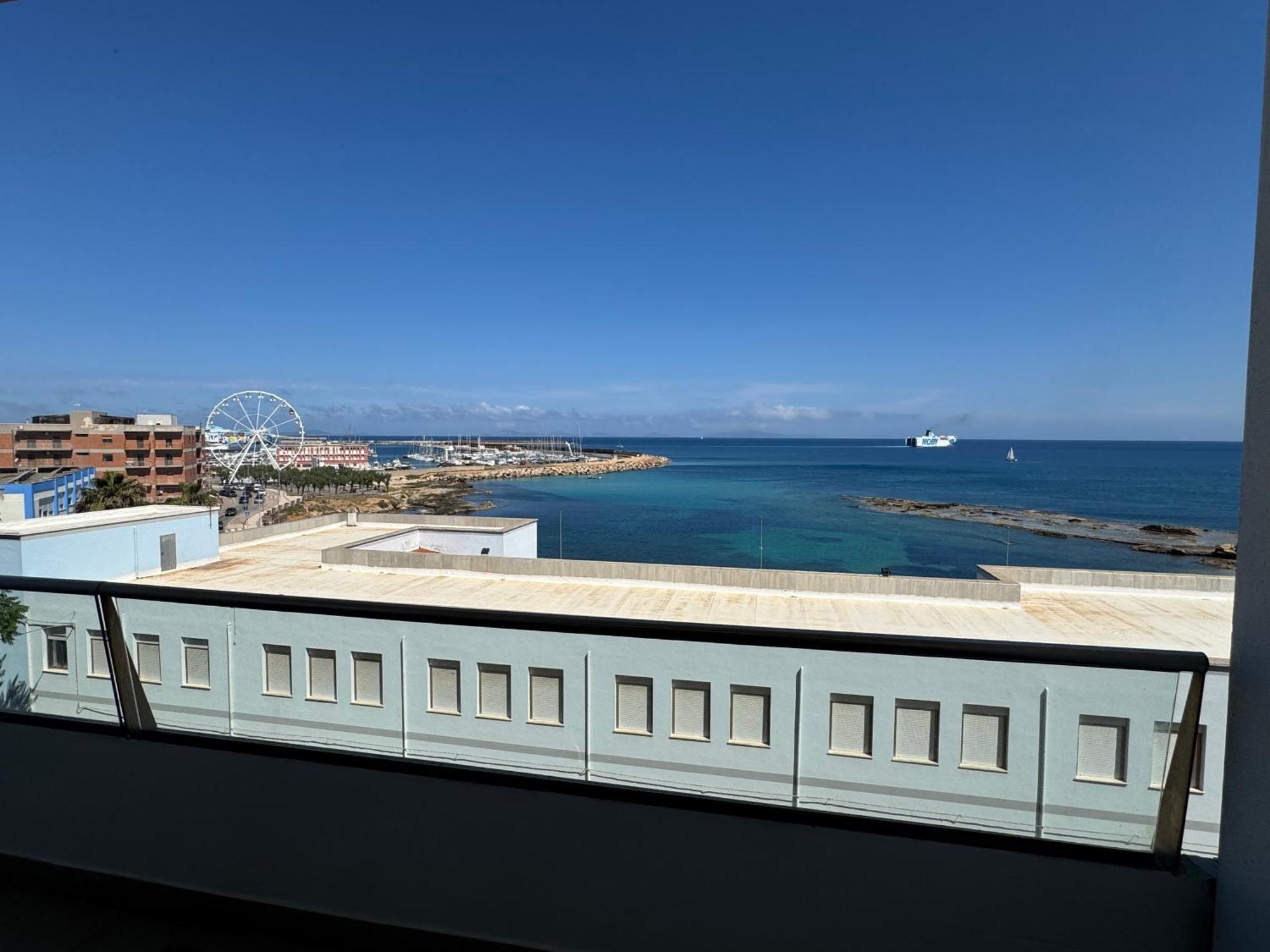 Appartamenti Lungomare Porto Torres Εξωτερικό φωτογραφία